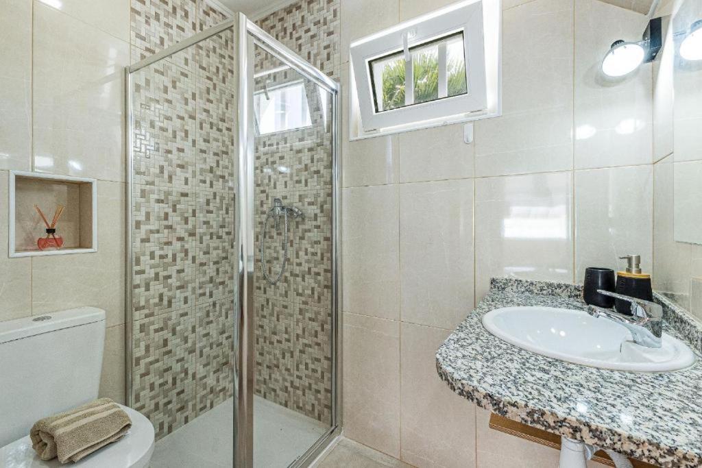 Casa Da Avo - City Center - Private Bedrooms Lagos Chambre photo
